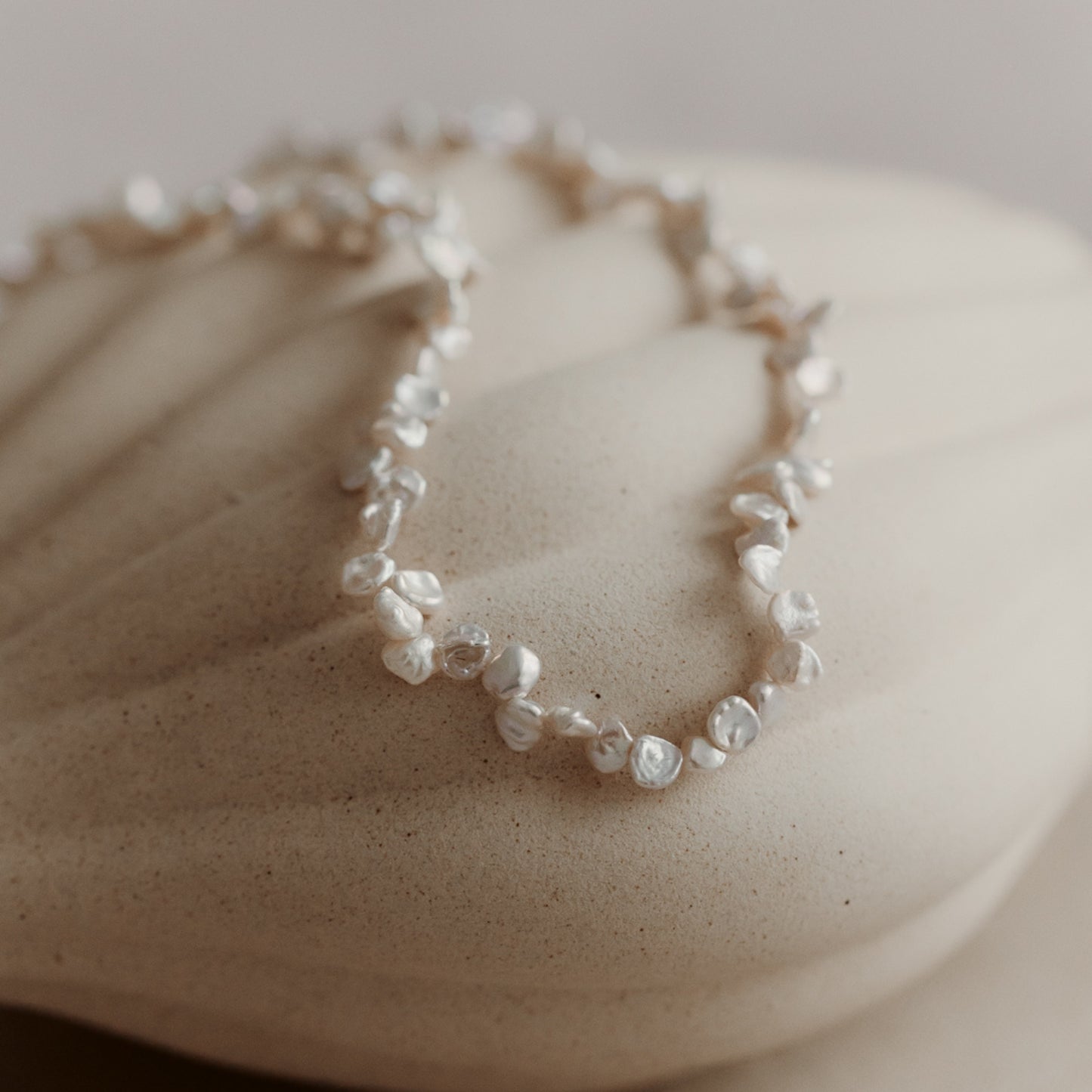 Златно колие Brielle от жълто злато - Натурални перли