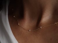 Златно колие Звезден взрив - Цирконий