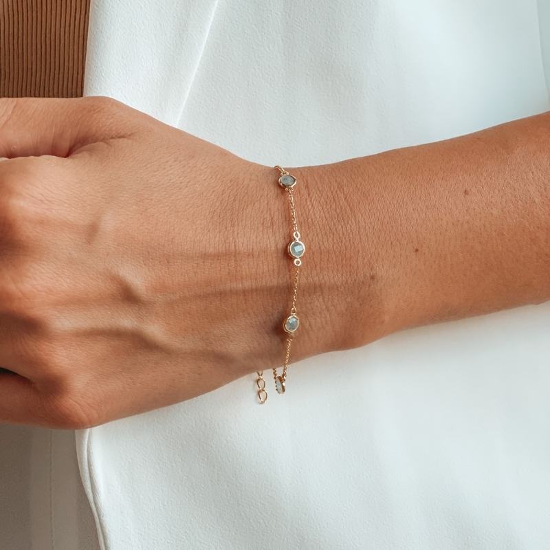 Сребърна гривна Birthstone Golden March - Аквамарин - Indira