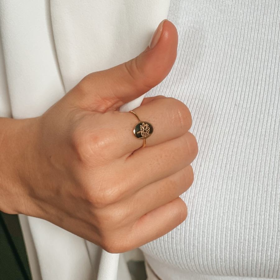 Сребърен пръстен Birth Flower Golden - Юлски Лотос - Indira