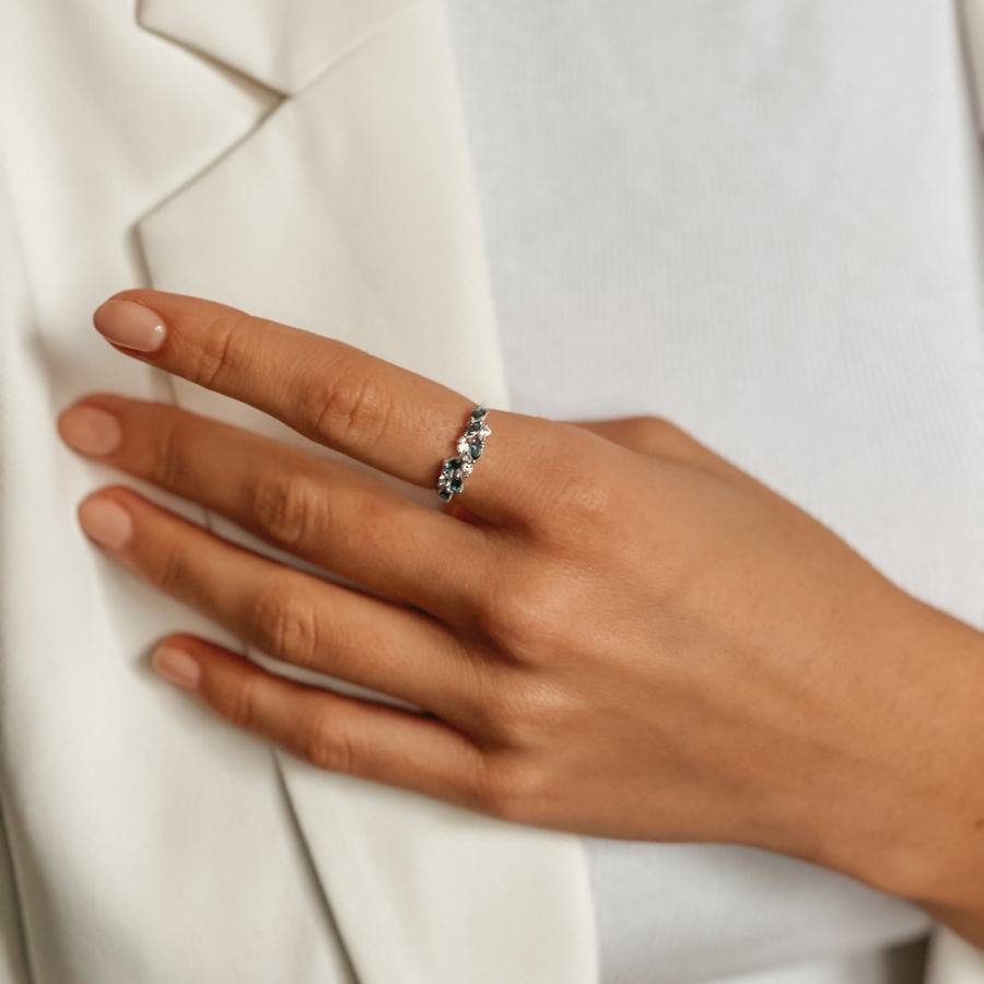 Пръстен от бяло злато White Verdure - Лондон син топаз - Indira