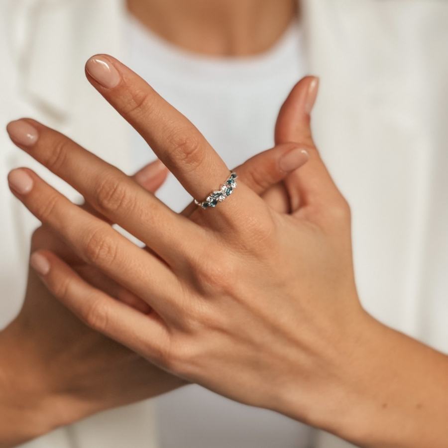 Златен пръстен White Verdure - Лондонски син топаз - Indira