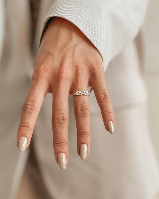 Inel din argint Verdure - Piatra Lunii - Indira