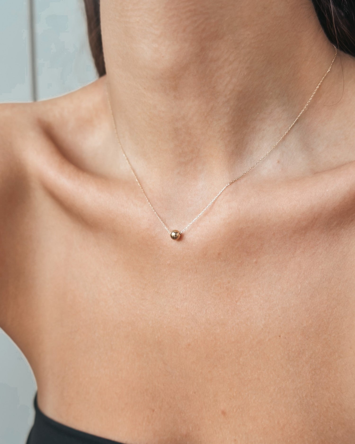 Colier din aur galben Golden Sphere - Indira