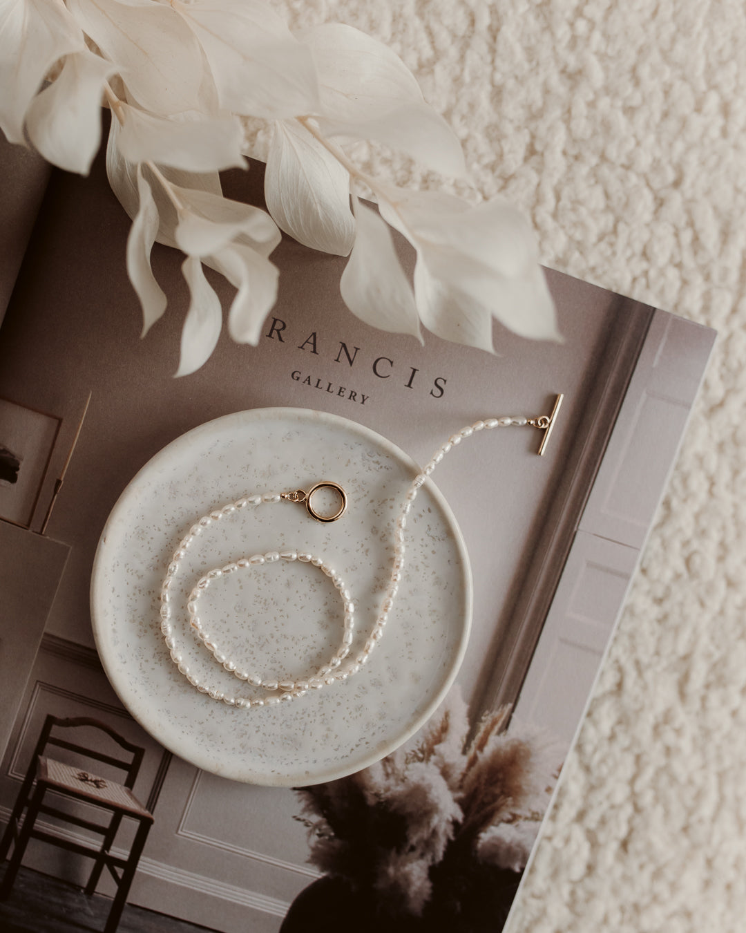 Colier din aur Locked - Perle Naturale - Indira